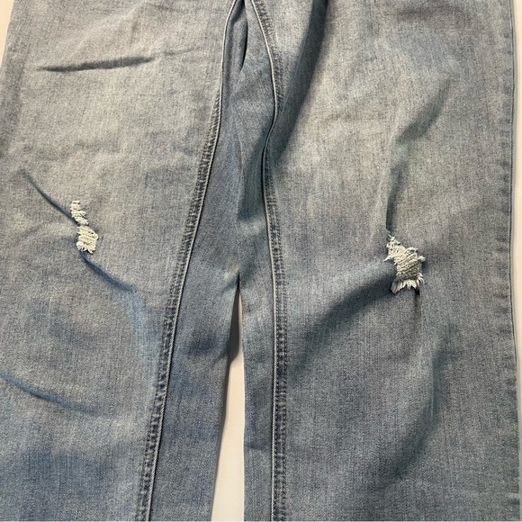 Time and Tru Maternity Medium 8-10 Blue Distressed Skinny Jeans PRELOVED - Picture 4 of 11